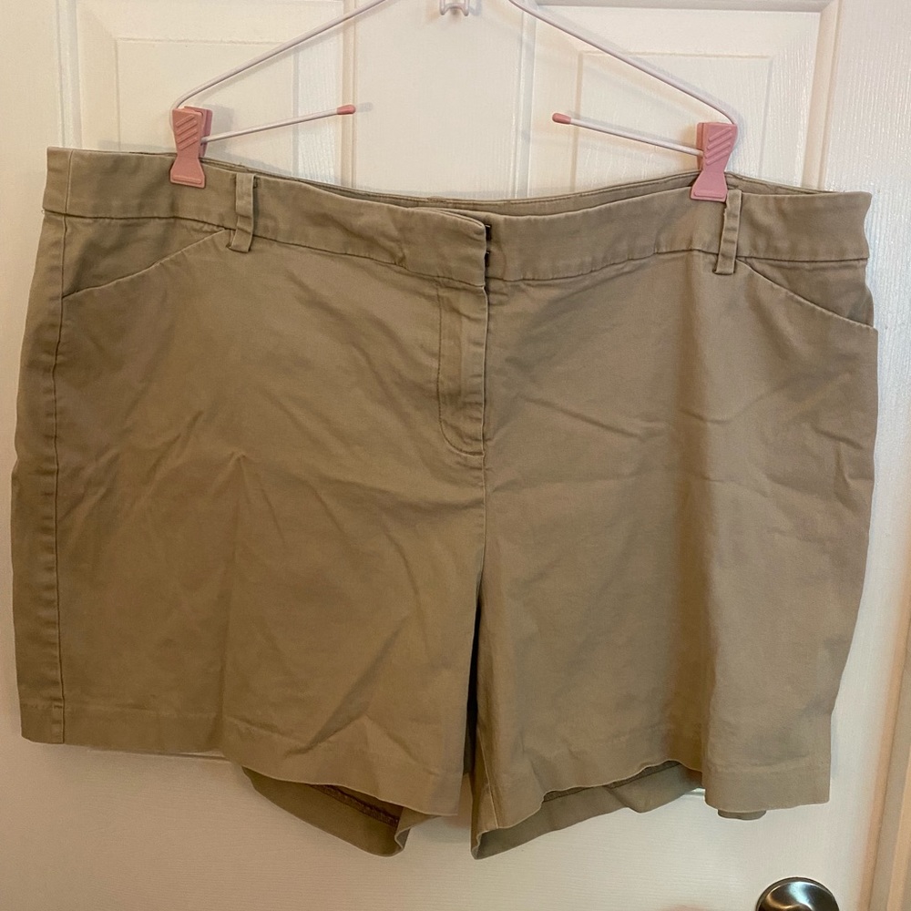 Khaki shorts